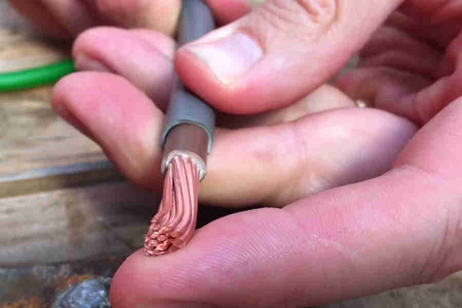 Flexible meter tails Flexi tails Easi fit